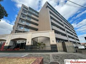 グローバル二上駅前