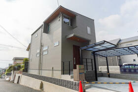 大阪府高槻市安岡寺町５丁目