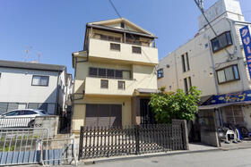 大阪府高槻市津之江町１丁目