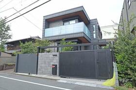 東京都世田谷区瀬田１丁目