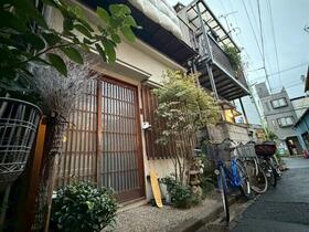 東京都荒川区南千住１丁目