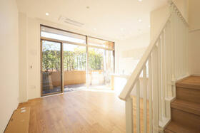 ディアクオーレ中野文園