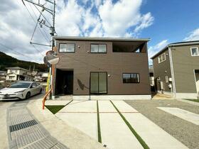 広島県尾道市栗原町