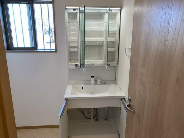 detached 埼玉県加須市南篠崎

地図を見る