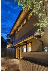 京都府京都市東山区清閑寺霊山町