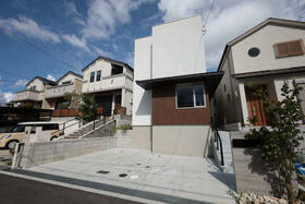 大阪府箕面市桜ケ丘３丁目