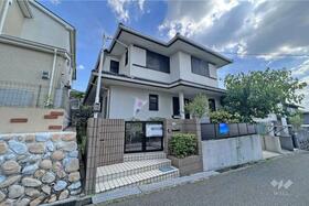 兵庫県川西市大和西1丁目