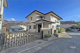 兵庫県川西市けやき坂1丁目