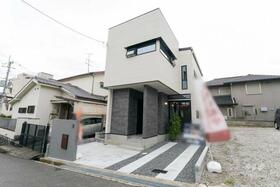 大阪府高槻市松が丘１丁目