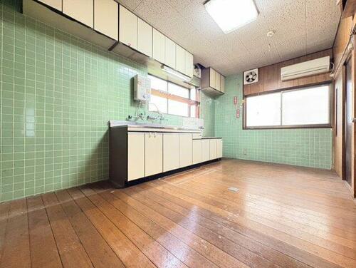detached 岐阜県安八郡安八町東結