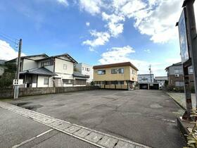 福井県福井市大東２丁目