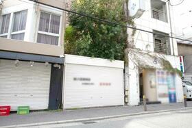 大阪府大阪市北区曾根崎１丁目