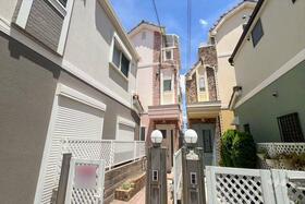 兵庫県伊丹市荻野７丁目