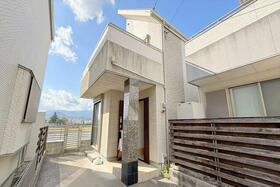 兵庫県伊丹市西野７丁目