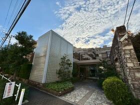 クレストフォルム蓮根城北公園