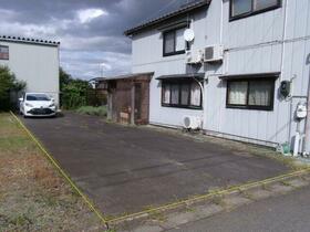 新潟県新潟市西蒲区和納3丁目