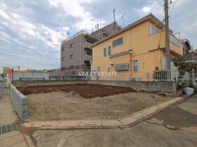 埼玉県越谷市東大沢３丁目