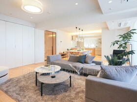 東京都千代田区平河町１丁目