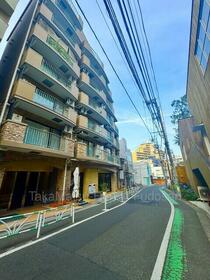 代官山駅まで歩いて３分　スカーラ代官山７．８階部分