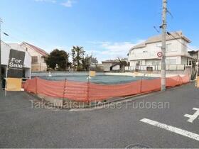 東京都新宿区中落合３丁目