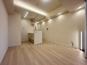 東京都渋谷区千駄ヶ谷５丁目