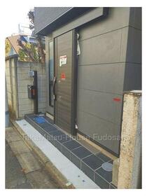 東京都世田谷区世田谷１丁目