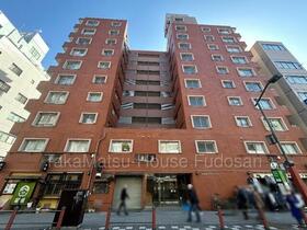 東京都台東区雷門１丁目