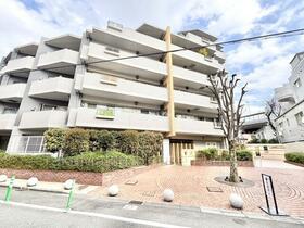 用賀駅５分の東南角住戸〜クレッセント用賀〜