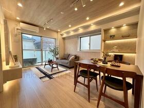 林試の森公園圏内　力豊富な　　サニーコート西小山２Ｆ