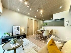 ニューライフ千代田〜開放的なルーフバルコニー付〜