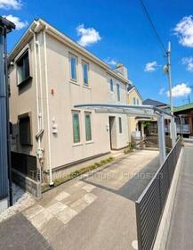 東京都目黒区上目黒４丁目