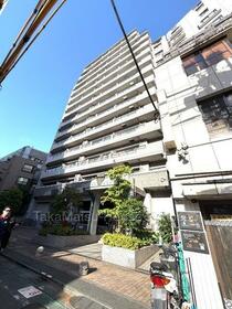 ライオンズマンション渋谷道玄坂３０３号室