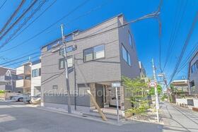 東京都目黒区中央町１丁目