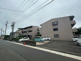 ユニライフ鳴海