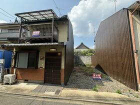 京都府京都市上京区六軒町通下長者町下る七番町