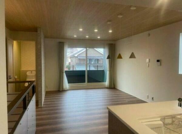 detached 東京都羽村市小作台２丁目

地図を見る