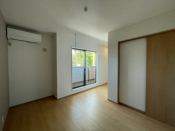 detached 群馬県邑楽郡大泉町大字吉田

地図を見る