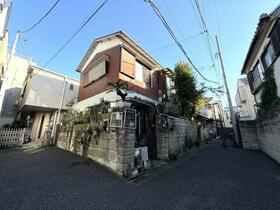 東京都世田谷区駒沢４丁目