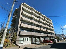 郡山市方八町　区分マンション