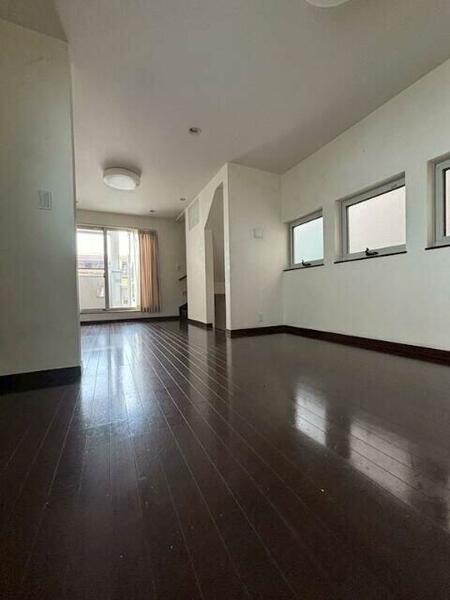 detached 東京都目黒区柿の木坂１丁目

地図を見る