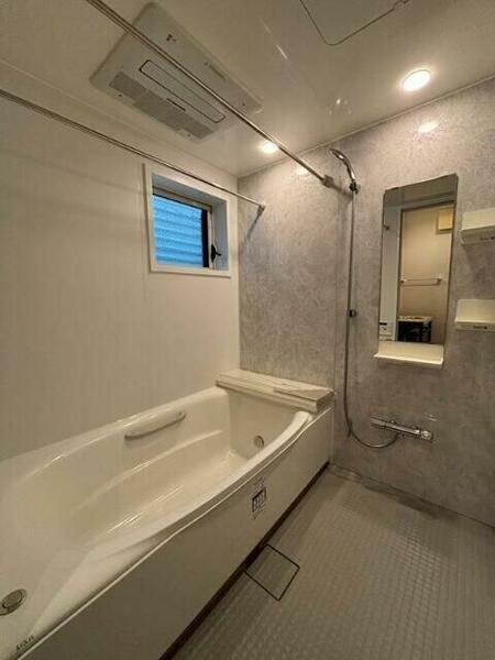 detached 東京都目黒区柿の木坂１丁目

地図を見る