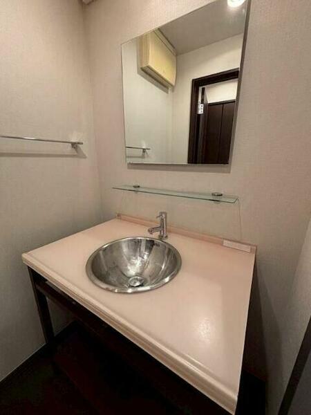 detached 東京都目黒区柿の木坂１丁目

地図を見る