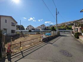 神奈川県秦野市今泉台１丁目