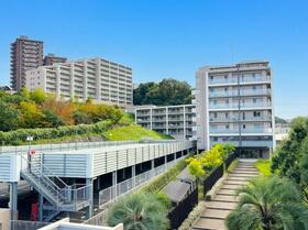 レーベンリヴァーレ南大沢