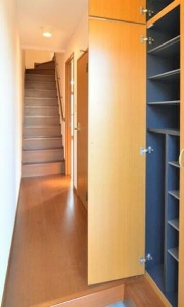 apartment 埼玉県吉川市中央１丁目
地図を見る