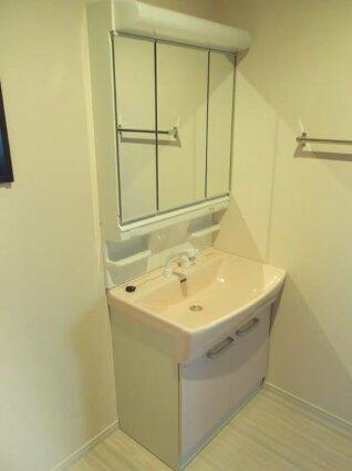 detached 埼玉県上尾市大字瓦葺
地図を見る