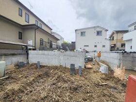 東京都府中市小柳町５丁目