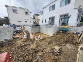 東京都府中市小柳町５丁目