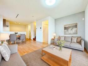 千葉県市川市塩焼４丁目