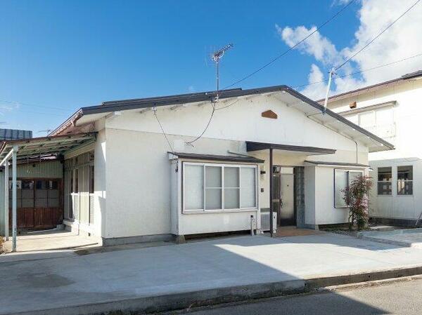 detached 福島県会津若松市住吉町

地図を見る
